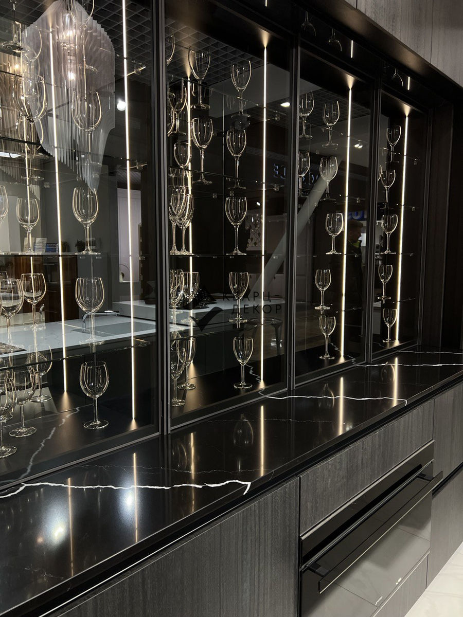 BQ8740 NERO MARQUINA