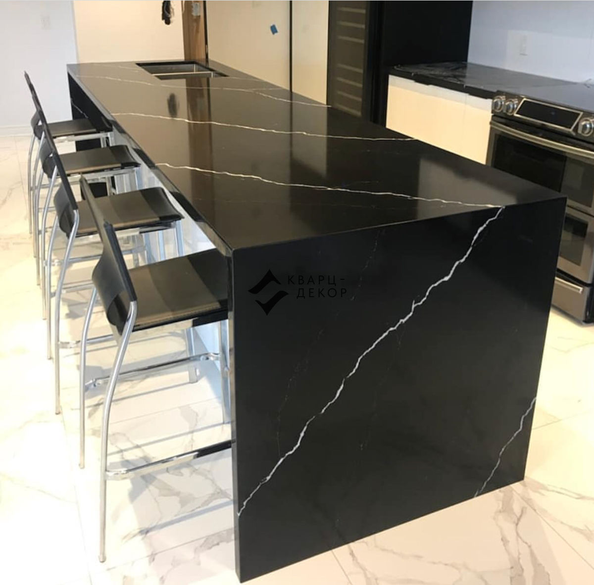 BQ8740 NERO MARQUINA