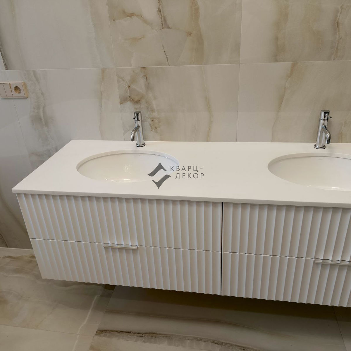 Столешницы из кварцевого агломерата Avant 1111